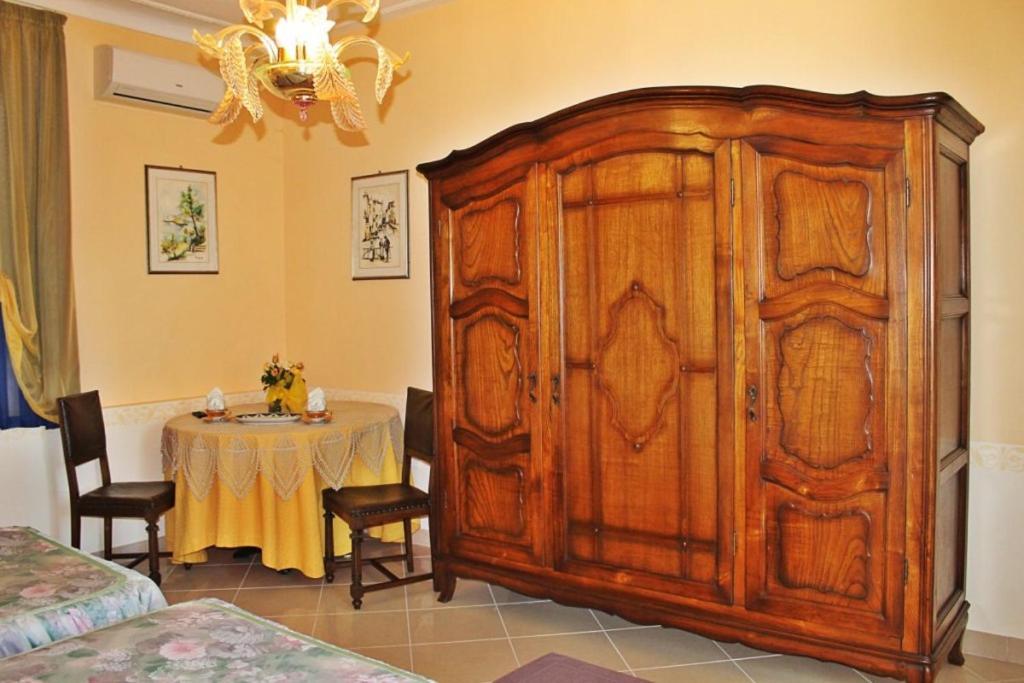 Hotel Ristorante La Torretta Bianzè Eksteriør billede