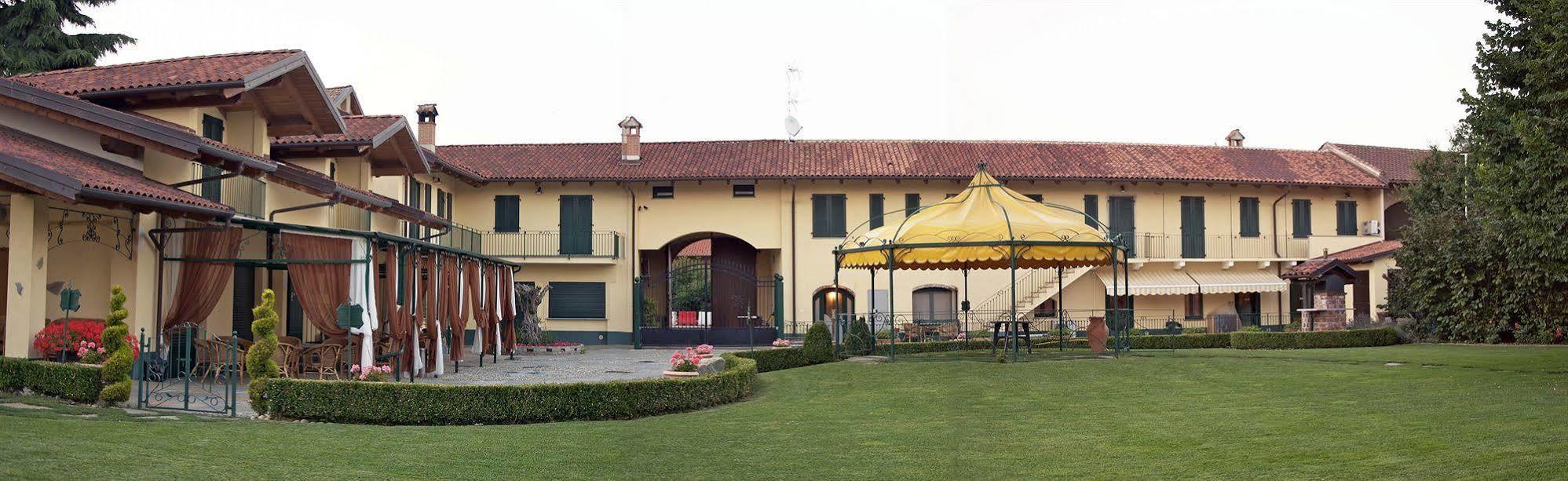 Hotel Ristorante La Torretta Bianzè Eksteriør billede